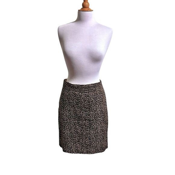 J. Crew Cheetah Leopard Print Pencil Skirt - Size 8 - Picture 3 of 9